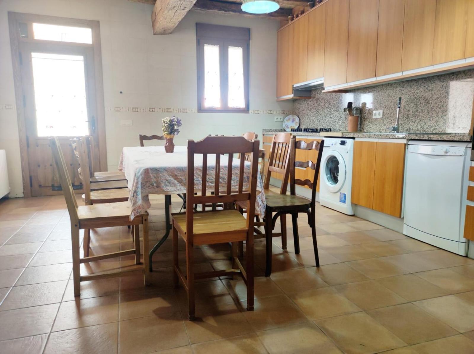 סגוביה Alojamiento Turistico Los Laureles מראה חיצוני תמונה