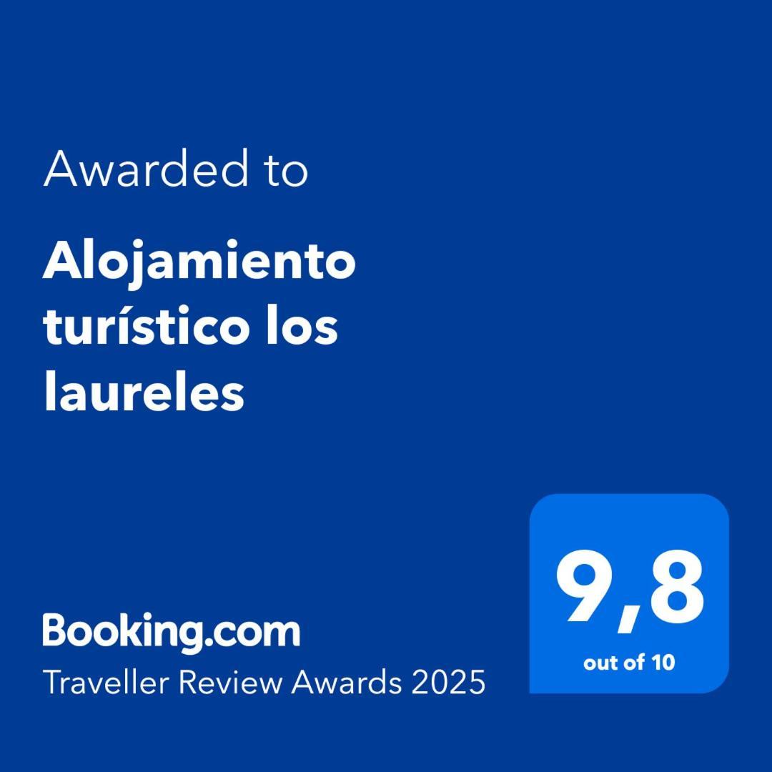סגוביה Alojamiento Turistico Los Laureles מראה חיצוני תמונה